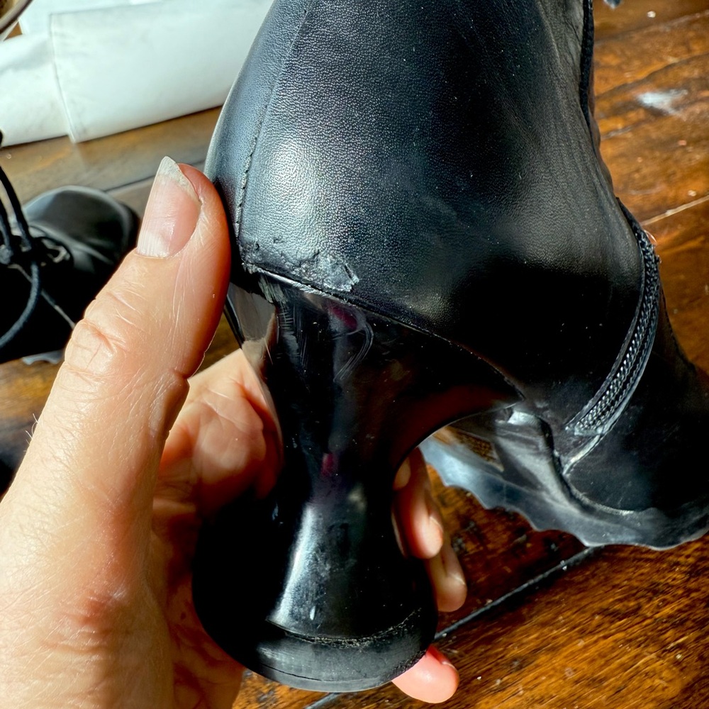 8.5 Fluevog Mini Sugar laceup boots  Rare - Picture 6 of 9